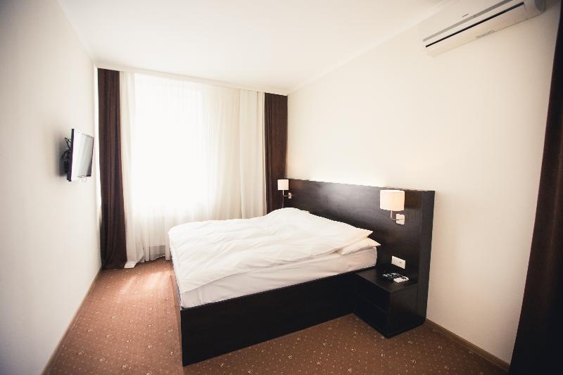 Summit Villa Kiszyniów Zewnętrze zdjęcie